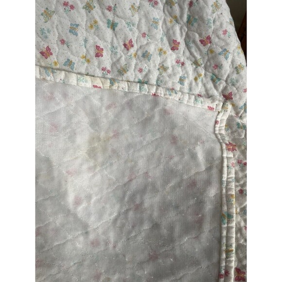 Vtg Baby Blanket 44 X 42 Crib Blanket Butterfly Quilt Pattern Unisex Pink Blue - Picture 2 of 3